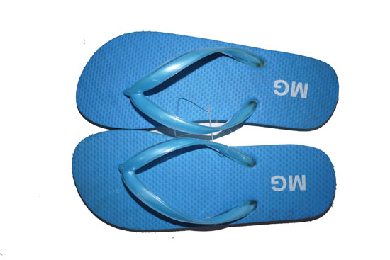 pe flip flops