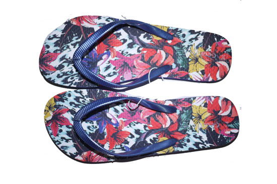 pe flip flops