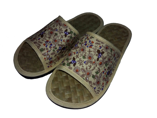 lady house wear flip flops